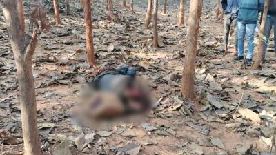 CG &ndash; लहूलुहान हालत में मिली युवक की लाश : पत्थर से कुचलकर उतारा मौत के घाट, जांच में जुटी डॉग स्क्वायड और फोरेंसिक की टीम&hellip;..