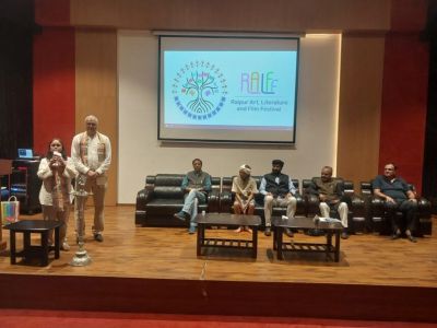 &lsquo;द फर्स्ट फिल्म&rsquo; को बेस्ट फिल्म तो पीयूष ठाकुर को मिला बेस्ट डायरेक्टर का अवॉर्ड, 3 फिल्मों को विशेष जूरी पुरस्कार