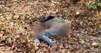 छत्तीसगढ़ - जंगल में युवक की निर्मम हत्या, अज्ञात आरोपियों ने अपहरण कर वाहन से रगड़ा, फिर पत्थर से कुचलकर उतारा मौत के घाट 