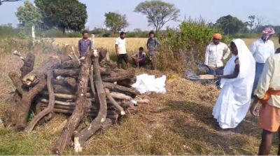 मनवता हुई शर्मसार : चाचा के अंतिम संस्कार के लिए भतीजे ने अपनी चाची से की ये घटिया डिमांड, सुनकर उड़ जाएंगे आपके होश