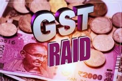  छत्तीसगढ़ में IT और GST ने की छापेमार कार्रवाई,इनके ठिकानों पर दी दबिश, दस्तावेज खंगाल रही टीम...