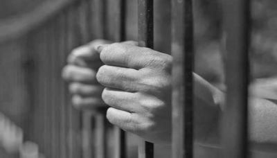 नशे के कारोबार में शामिल 9 आरोपियों को संभागायुक्त कावरे ने भेजा जेल