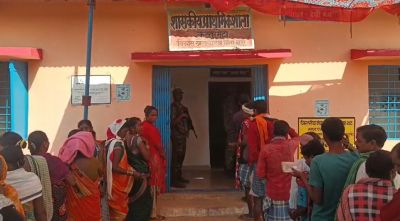 त्रिस्तरीय पंचायत चुनाव : नक्सल प्रभावित क्षेत्र कस्तूरमेटा में पहली बार वोटिंग, मतदाताओं में दिखा उत्साह 