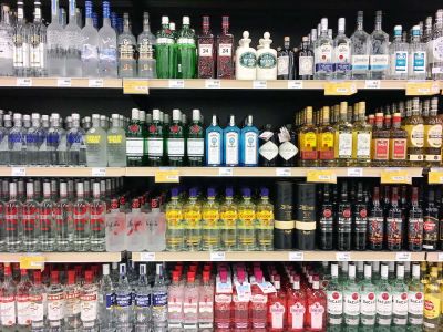 छत्तीसगढ़ में मंहगी होगी शराब? जानिए, क्यों बना यह चर्चा का विषय&hellip;