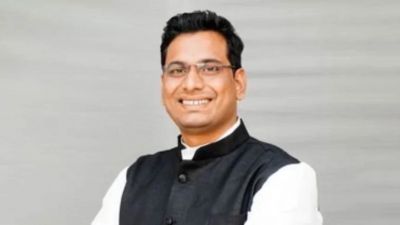 CG : विधायक देवेंद्र यादव ने बजट को लेकर सरकार पर उठाए सवाल, कहा- &lsquo;भ्रष्टाचार और नाकामी से भरा है बजट&rsquo;