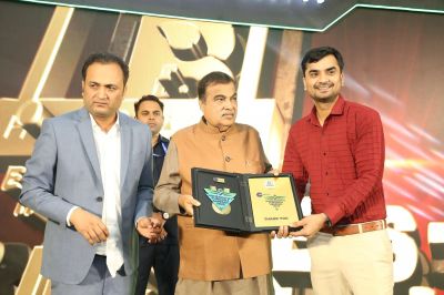  होमियोपैथी के क्षेत्र में योगदान देने वाले दिग्गज डॉ उत्कर्ष त्रिवेदी दिल्ली में हुए सम्मानित 