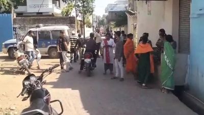 फिर शर्मशार हुई मानवता : बाल्टी में मिला नवजात का शव, मामले की जांच कर रही पुलिस 