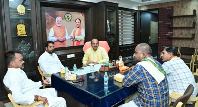 सभापति सूर्यकांत राठौड़ ने निगम सामान्य सम्मिलन बजट पूर्व सत्ता पक्ष एवं विपक्ष के पार्षदों से चर्चा की