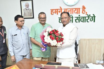 मुख्यमंत्री साय से निगम-मंडल के नवनियुक्त अध्यक्षों ने की सौजन्य भेंट