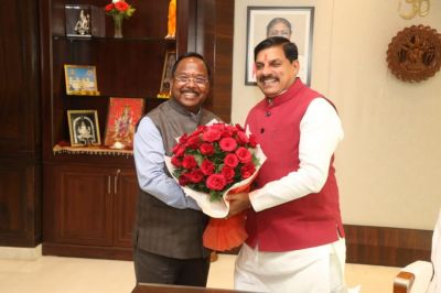 आदिम जाति विकास मंत्री रामविचार नेताम ने मध्यप्रदेश के मुख्यमंत्री डॉ. मोहन यादव से की मुलाकात