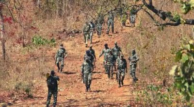 BREAKING : जवानों को मिली बड़ी सफलता.. मुठभेड़ में दो खूंखार नक्सली ढेर, AK-47 समेत अन्य हथियार बरामद