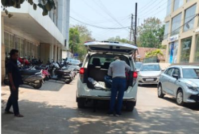 CBI Raid : पूर्व IAS अनिल टूटेजा के ठिकानों पर CBI की दबिश, दस्तावेजों की चल रही है जांच