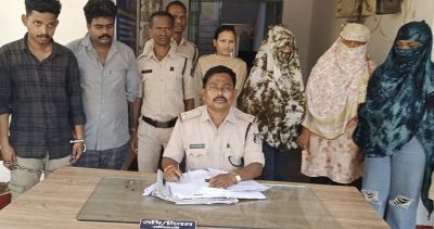 CG Sex Racket : सेक्स रैकट का भंडाफोड़,पुलिस ने फिल्मी स्टाइल में मारी रेड,पांच गिरफ्तार&hellip;