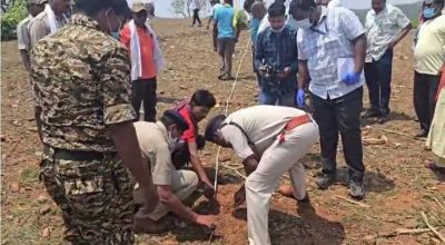 CRIME NEWS : शादी के 10 दिन पहले युवती ने प्रेमी के साथ मिलकर कर दी मंगेतर की हत्या, फिर जंगल में दफना दी लाश