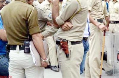 भारत-PAK के बढ़ते तनाव के बीच छत्तीसगढ़ में पुलिसकर्मियों और अफसरों की छुट्टियां रद्द, सुरक्षा को लेकर बढ़ी सतर्कता 