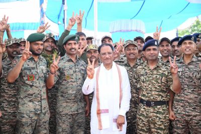 मुख्यमंत्री साय का बस्तर दौरा : बदलता बस्तर हेजटैग के साथ सोशलमीडया पर दिन भर टॉप ट्रेंड किया 