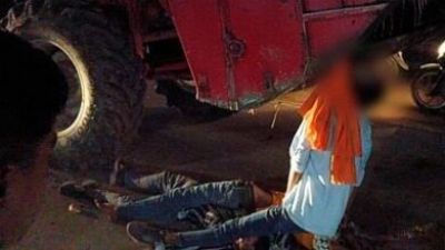 CG में भीषण सड़क हादसा : बाइक और हार्वेस्टर के बीच जोरदार भिड़ंत, तीन युवकों की मौके पर मौत