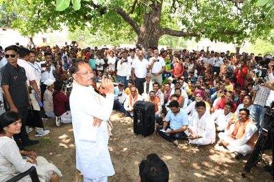 कामचोरी नहीं चलेगी: मुख्यमंत्री विष्णुदेव साय की अफसरों को कड़ी चेतावनी&hellip;