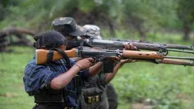 घने जंगल में हुई मोहब्बत, लाल आतंक के साए में महिला नक्सली को ऐसे किया प्रपोजल, जानिए लाखों रुपये के इनामी दो नक्सलियों की अनोखी प्रेम कहानी&hellip;..