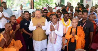 मुख्यमंत्री विष्णुदेव साय ने भगवान गौतम बुद्ध की पूजा कर प्रदेशवासियों की सुख-समृद्धि की कामना की&hellip;