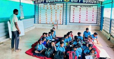 बस्तर में शिक्षा की नई क्रांति: नक्सल प्रभावित गांवों में गुरुकुल बना बदलाव की नींव