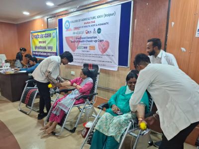 इंदिरा गांधी कृषि विश्वविद्यालय&nbsp;में स्वास्थ्य जांच एवं रक्तदान शिविर का सफल आयोजन&nbsp;
