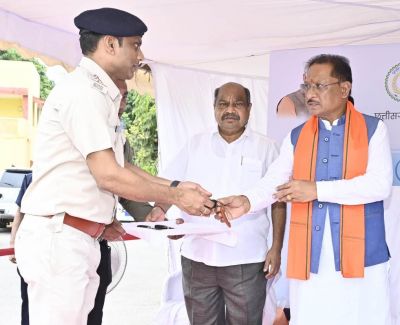 सड़क परिवहन और यातायात को सुरक्षित और सुगम बनाना हमारी सर्वाेच्च प्राथमिकता: मुख्यमंत्री&nbsp; साय