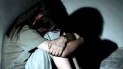 CG &ndash; शिक्षक की शर्मनाक करतूत : परीक्षा दिलाने पहुंची थी छात्रा, पास कराने के बहाने करने लगा ये गन्दी हरकत, फिर जो हुआ...