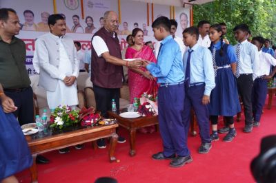 शिक्षा केवल किताबी ज्ञान नहीं, जीवन निर्माण का माध्यम बने: सांसद बृजमोहन अग्रवाल