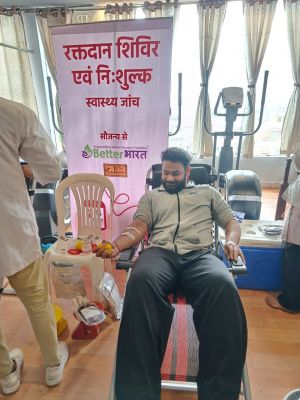 रायपुर में एक विशेष रक्तदान एवं स्वास्थ्य जागरूकता शिविर का आयोजन किया गया