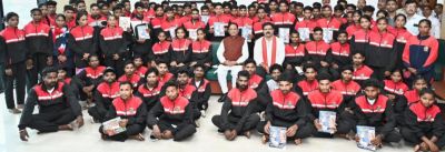 खूब पढ़ें और आगे बढ़ें, सरकार आपके साथ है &ndash; मुख्यमंत्री साय