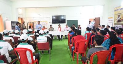 आत्मसमर्पित नक्सलियों को शासन की समस्त योजनाओं का मिले समुचित लाभ: विजय शर्मा