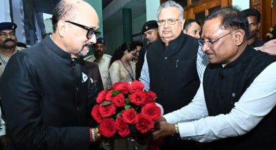 मुख्यमंत्री साय ने राज्यपाल डेका का विधानसभा परिसर में किया आत्मीय स्वागत