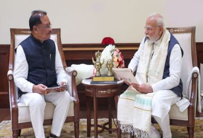 प्रधानमंत्री से मिले सीएम विष्णुदेव साय: &lsquo;अमृत रजत महोत्सव&rsquo; में शामिल होने का दिया न्योता