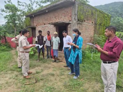 CG : बड़े भाई ने डंडे से पीट-पीटकर की छोटे भाई की हत्या, आरोपी गिरफ्तार CG : बड़े भाई ने डंडे से पीट-पीटकर की छोटे भाई की हत्या, आरोपी गिरफ्तार