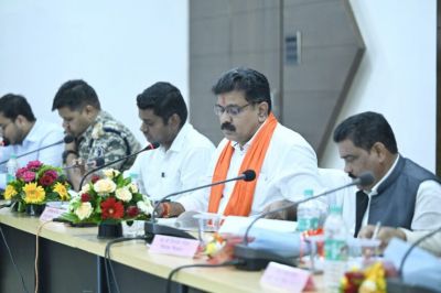 दो से अधिक बार शराब तस्करी पर होगी संपत्ति जब्ती की कार्रवाई – उपमुख्यमंत्री विजय शर्मा दो से अधिक बार शराब तस्करी पर होगी संपत्ति जब्ती की कार्रवाई – उपमुख्यमंत्री विजय शर्मा