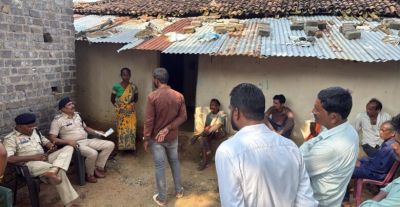 दिल दहला देने वाली घटना, चार्जर केबल से गला घोंटकर युवक की हत्या, पिता-पुत्र पर घूम रही पुलिस के शक की सुई दिल दहला देने वाली घटना, चार्जर केबल से गला घोंटकर युवक की हत्या, पिता-पुत्र पर घूम रही पुलिस के शक की सुई