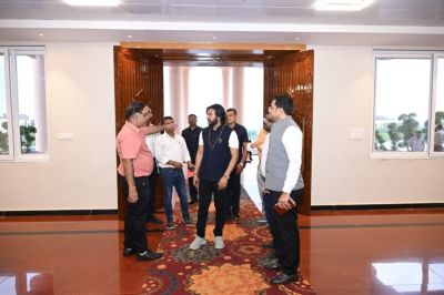 Raipur News : मंत्री गुरु खुशवंत साहेब ने नए विधानसभा भवन एवं राज्योत्सव स्थल का किया निरीक्षण, तैयारियों का लिया जायजा