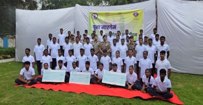 खात्मे की ओर नक्सलवाद, एक साथ 51 नक्सलियों ने किया आत्मसमर्पण, सम्मानजनक जीवन जीने का लिया संकल्प