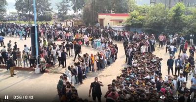 भारत&ndash;साउथ अफ्रीका मैच की टिकट के लिए उमड़ी भीड़, स्टेडियम के बाहर सुबह 4 बजे से ही लगी लंबी कतारें