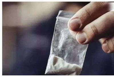 साइंस कॉलेज के पास लग्जरी गाड़ी में हेरोइन का सौदा, 23 लाख की कार-ड्रग्स के साथ 2 तस्कर दबोचे गए