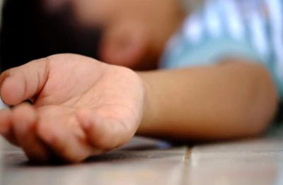 मजदूर मां की गोद सूनी: काम के दौरान मां के पास खेल रहे थे बच्चे, चने की बोरियों ने ली जान