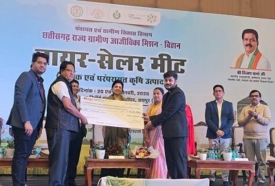 छत्तीसगढ़ के बिहान समूहों के उत्पाद को खरीददारों से मिला बेहतर रिस्पॉन्स