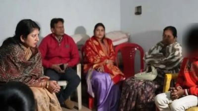 छत्तीसगढ़ में दिल दहला देने वाली घटना: 600 रुपये के लिए बच्चे को निर्वस्त्र कर पीटा, आहत पिता ने की आत्महत्या