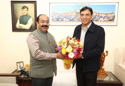 खेल मंत्री डॉ. मनसुख मांडविया से मिले डिप्टी सीएम साव, रायपुर में टेनिस की खेलो इंडिया एक्सिलेंस सेंटर स्वीकृत करने का किया अनुरोध