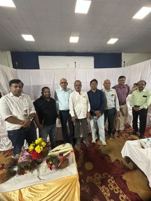 गुरु पूर्णिमा पर पूर्व विद्यार्थियों की प्रेरणादायी पहल, 26 जरूरतमंद छात्रों की फीस जमा कर की सहायता