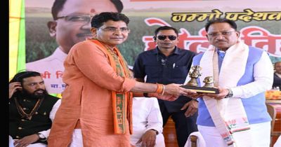 किसानों की समृद्धि से ही समृद्ध होगा छत्तीसगढ़ : साय किसानों की समृद्धि से ही समृद्ध होगा छत्तीसगढ़ : साय
