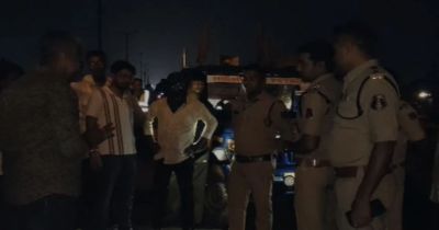 CG &ndash; मवेशियों के खून से सनी सड़क, मवेशियों के झुंड को ट्रक ने रौंदा, 14 की दर्दनाक मौत, मौके पर मची अफरा-तफरी&hellip;