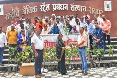 आईसीएआर-एनआईबीएसएम द्वारा &lsquo;पोषण वाटिका&rsquo; पर प्रशिक्षण कार्यक्रम आयोजित, 62 किसान हुए लाभान्वित, जिनमें 10 महिला किसान भी शामिल&hellip;..