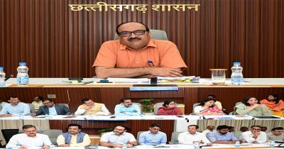 मुख्य सचिव ने विभागों में रिक्त पदों और भर्तियों की स्थिति की ली उच्च स्तरीय बैठक
